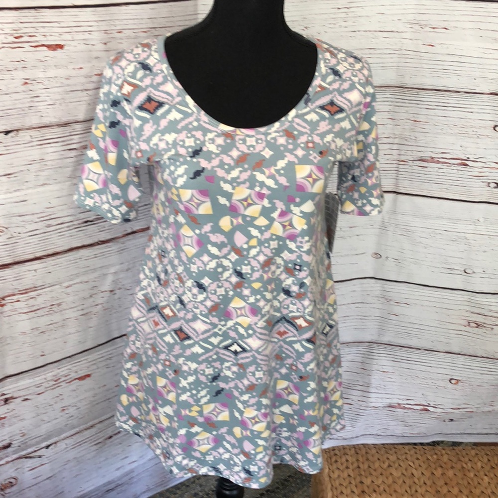LuLaRoe Perfect T